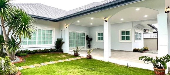 5 غرف نوم مقهى / مطعم في Pattaya, Thailand رقم 5510 3