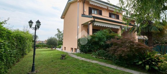 3 bedrooms Villa in Mulazzano, Italy No. 329567 37
