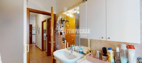 3 rooms Apartment in Carpi, Italy No. 341966 15