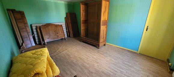 2 bedrooms House in Mayenne, France No. 357621 7