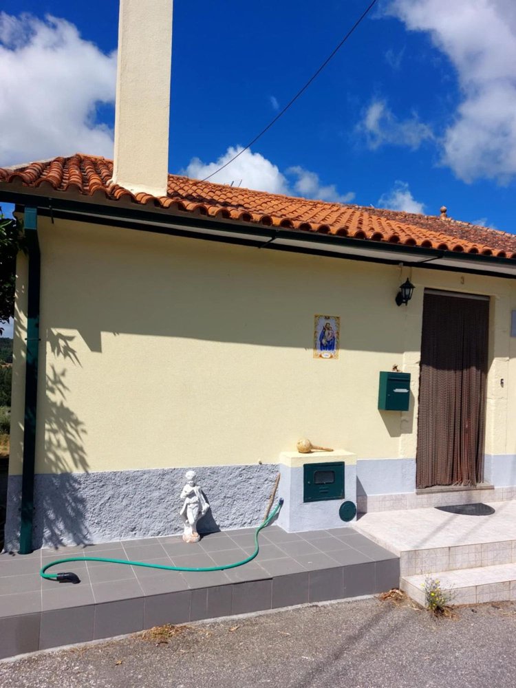 3 bedrooms House in Nogueira do Cravo, Portugal No. 324601