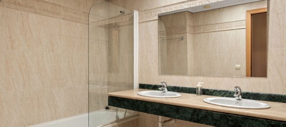 Penthouse T2 em Estepona, Spain N.º 177843 20