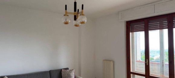 5 rooms Apartment in Santa Vittoria in Matenano, Italy No. 297100 11