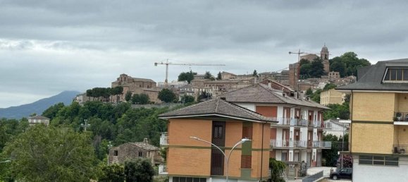 5 rooms Apartment in Santa Vittoria in Matenano, Italy No. 297100 35