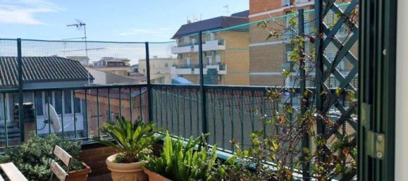 3 rooms Penthouse in Ladispoli, Italy No. 50143 8