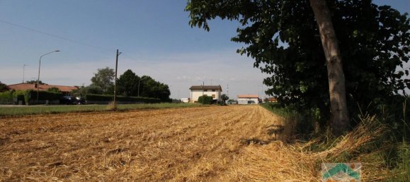 Grundstück in Udine, Italy 4410m², Nr. 23621 17