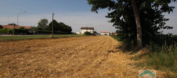 Grundstück in Udine, Italy 4410m², Nr. 23621 15