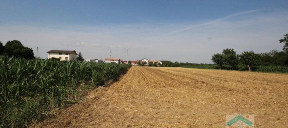 Grundstück in Udine, Italy 4410m², Nr. 23621 18