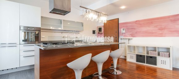 Apartamento T2 em Guanzate, Italy N.º 275849 10