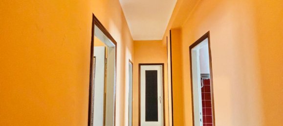 Apartamento de 4 habitaciónes en Brescia, Italy No. 211916 6