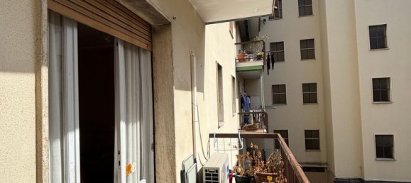 Apartamento de 4 habitaciónes en Brescia, Italy No. 211916 2