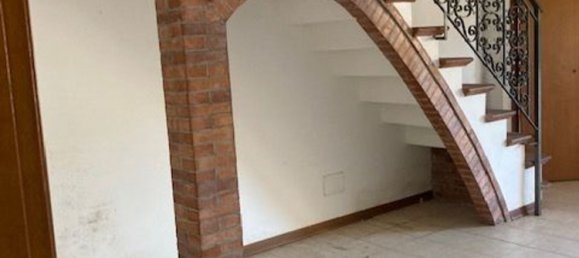 4 rooms Apartment in Siena, Italy No. 179561 2