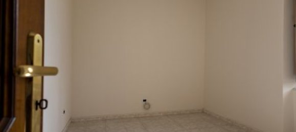 4 bedrooms Villa in Catanzaro, Italy No. 224102 13