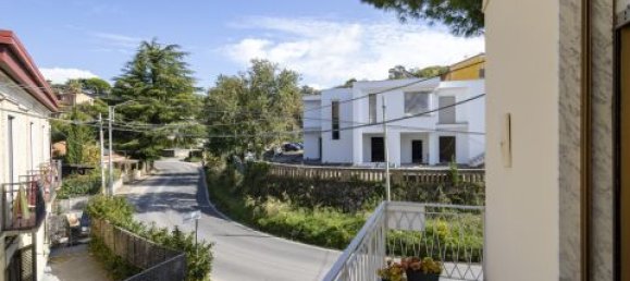 4 bedrooms Villa in Catanzaro, Italy No. 224102 26