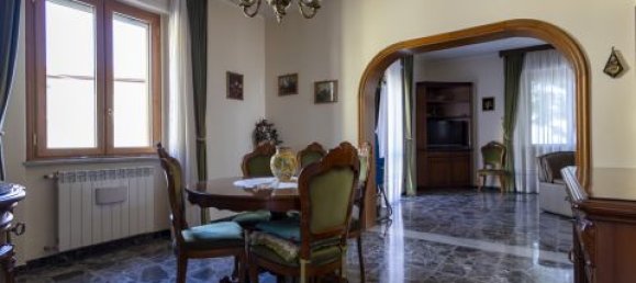 4 bedrooms Villa in Catanzaro, Italy No. 224102 18