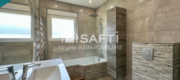 4 غرف نوم منزل في Mont-Saint-Martin, France رقم 322248 5