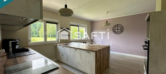 4 غرف نوم منزل في Mont-Saint-Martin, France رقم 322248 3