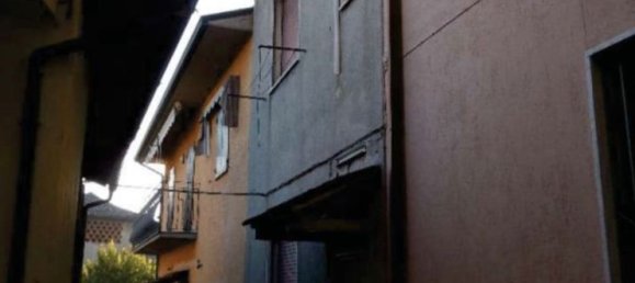 3-Zimmer Haus in Miradolo Terme, Italy, Nr. 87398 13