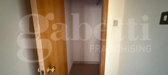 Apartamento de 3 habitaciónes en Catanzaro, Italy No. 81813 19