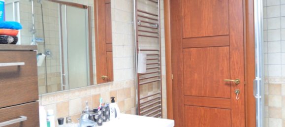 3 bedrooms Penthouse in Pescara, Italy No. 323661 31