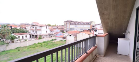 3 bedrooms Penthouse in Pescara, Italy No. 323661 9