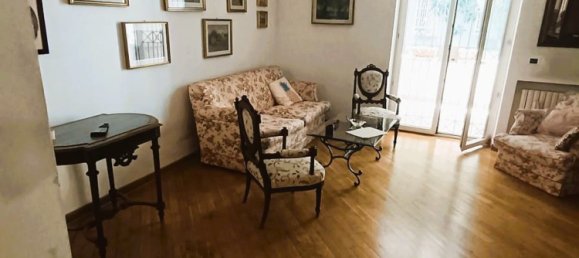 3 bedrooms Apartment in Naples, Italy No. 313998 11