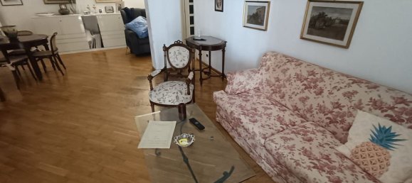 3 bedrooms Apartment in Naples, Italy No. 313998 7