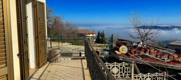 5-salle Maison à San Valentino in Abruzzo Citeriore, Italy No. 217655 2