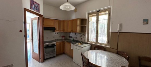 5-salle Maison à San Valentino in Abruzzo Citeriore, Italy No. 217655 25