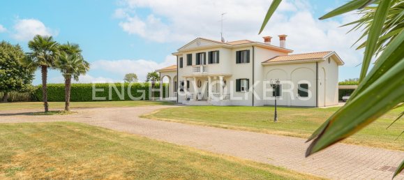 7-salle Villa à Eraclea, Italy No. 131311 30