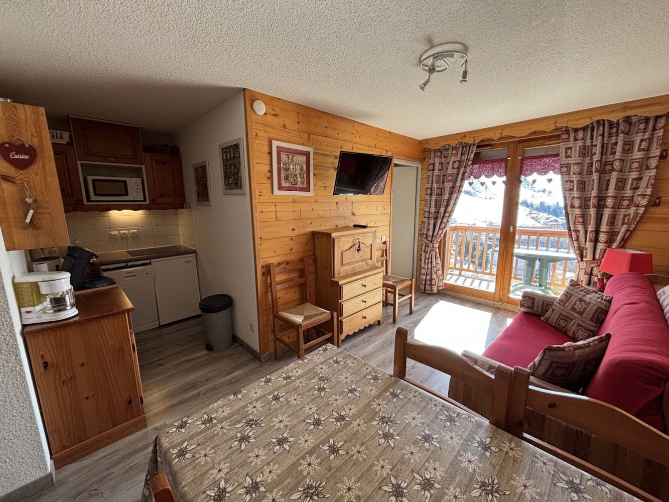 Apartamento de 1 dormitorio en Saint Francois Longchamp, France No. 199222