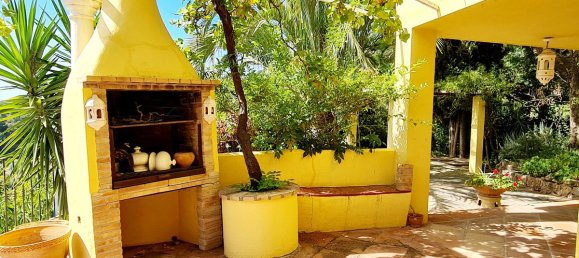 4 bedrooms Villa in Ojen, Spain No. 67419 6