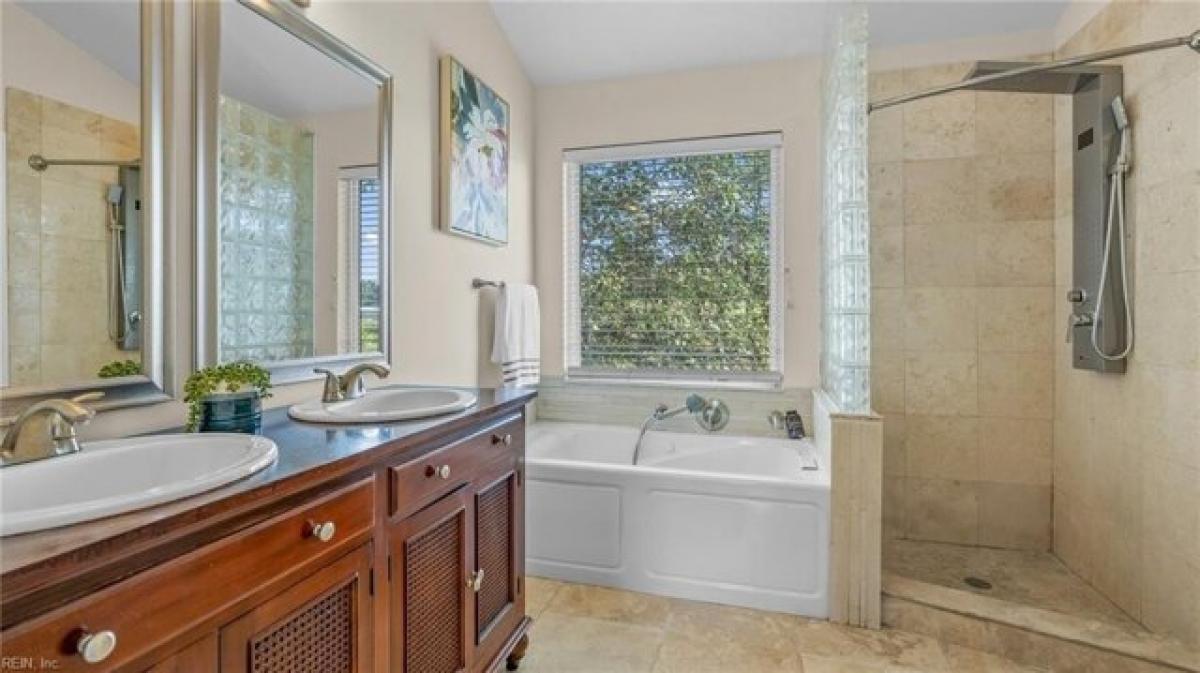 4 bedrooms House in Chesapeake, USA No. 382788