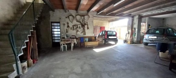 Edificio en Desenzano del Garda, Italy 250 m² No. 96067 26