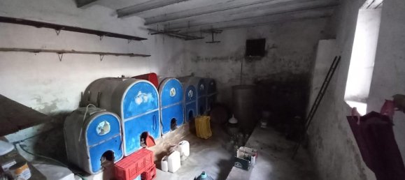 Edificio en Desenzano del Garda, Italy 250 m² No. 96067 29