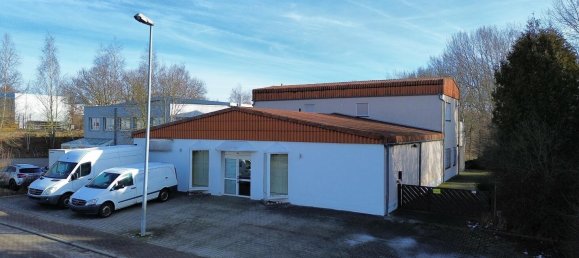 Здание с 3 комнатами в Фогтланд, Германия № 806 2