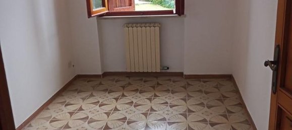 10-salle Appartement à Marliana, Italy No. 232030 14