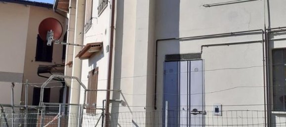 10-salle Appartement à Marliana, Italy No. 232030 12