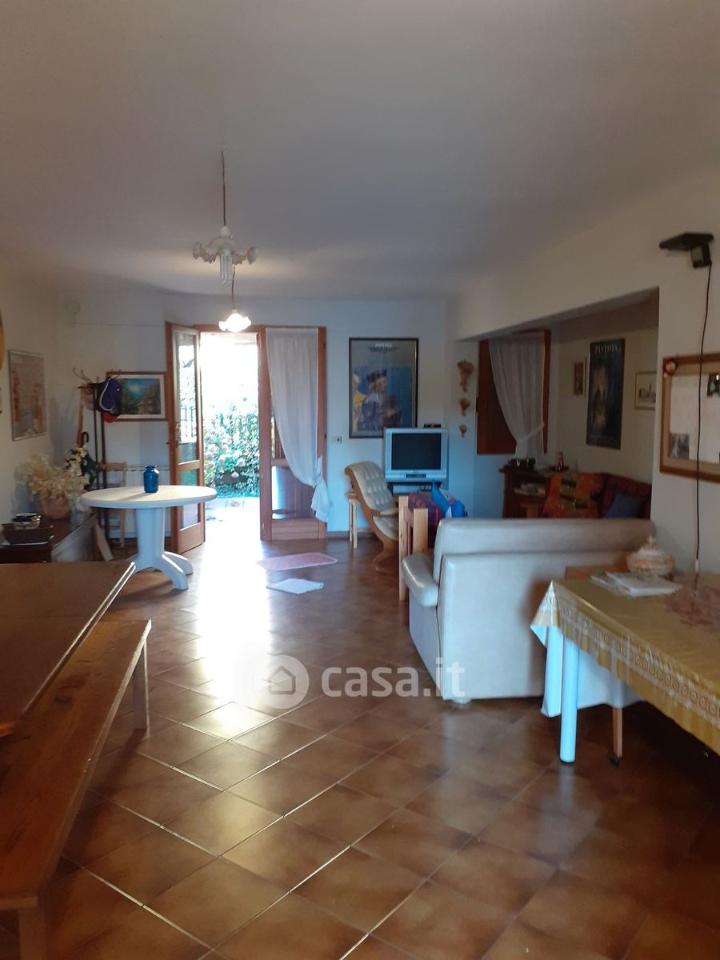 10-salle Appartement à Marliana, Italy No. 232030