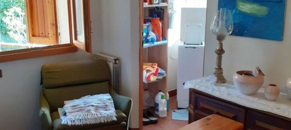 10-salle Appartement à Marliana, Italy No. 232030 13