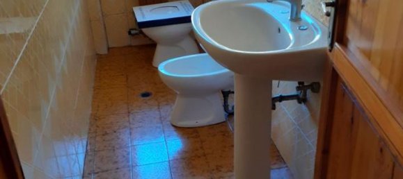 10-salle Appartement à Marliana, Italy No. 232030 9