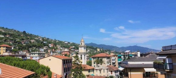 7 rooms Penthouse in Santa Margherita Ligure, Italy No. 62855 4