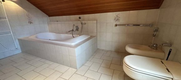 Casa de 5 divisões em Neckar-Odenwald-Kreis, Germany N.º 5240 4