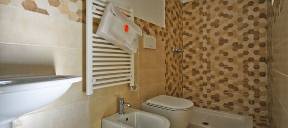 Gebäude in Marino, Italy 70m², Nr. 29625 8