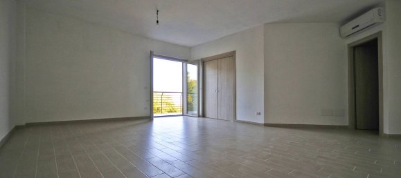 Gebäude in Marino, Italy 70m², Nr. 29625 17