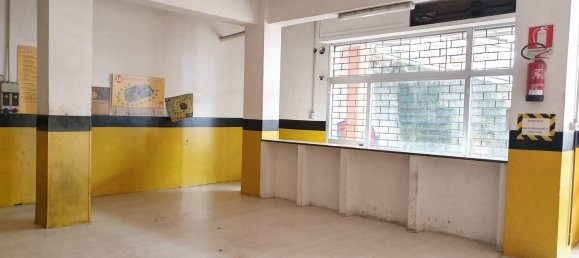 374m² Commercial property in Lanciano, Italy No. 129434 3