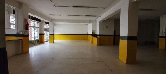 374m² Commercial property in Lanciano, Italy No. 129434 11