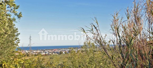 Дом с 6 спальнями в Сан Бенедетто дель Тронто, Италия № 155050 22