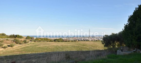 Дом с 6 спальнями в Сан Бенедетто дель Тронто, Италия № 155050 5