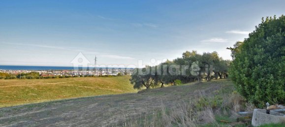 Дом с 6 спальнями в Сан Бенедетто дель Тронто, Италия № 155050 11